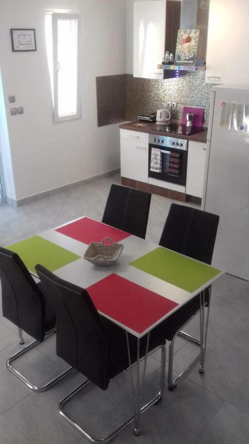 Holiday Home Nora**** Loznati Cres Exterior photo